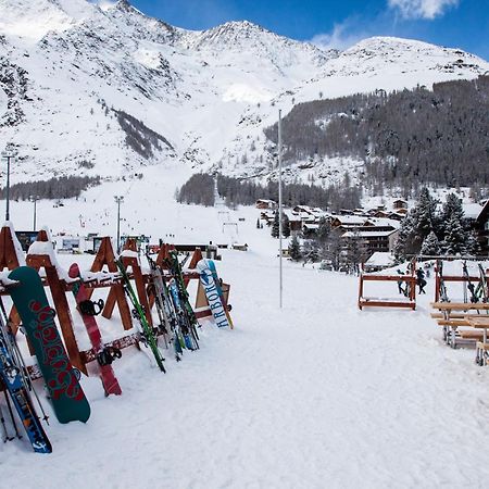 Hotel The Larix Ski-In Ski-Out Saas-Fee Luaran gambar