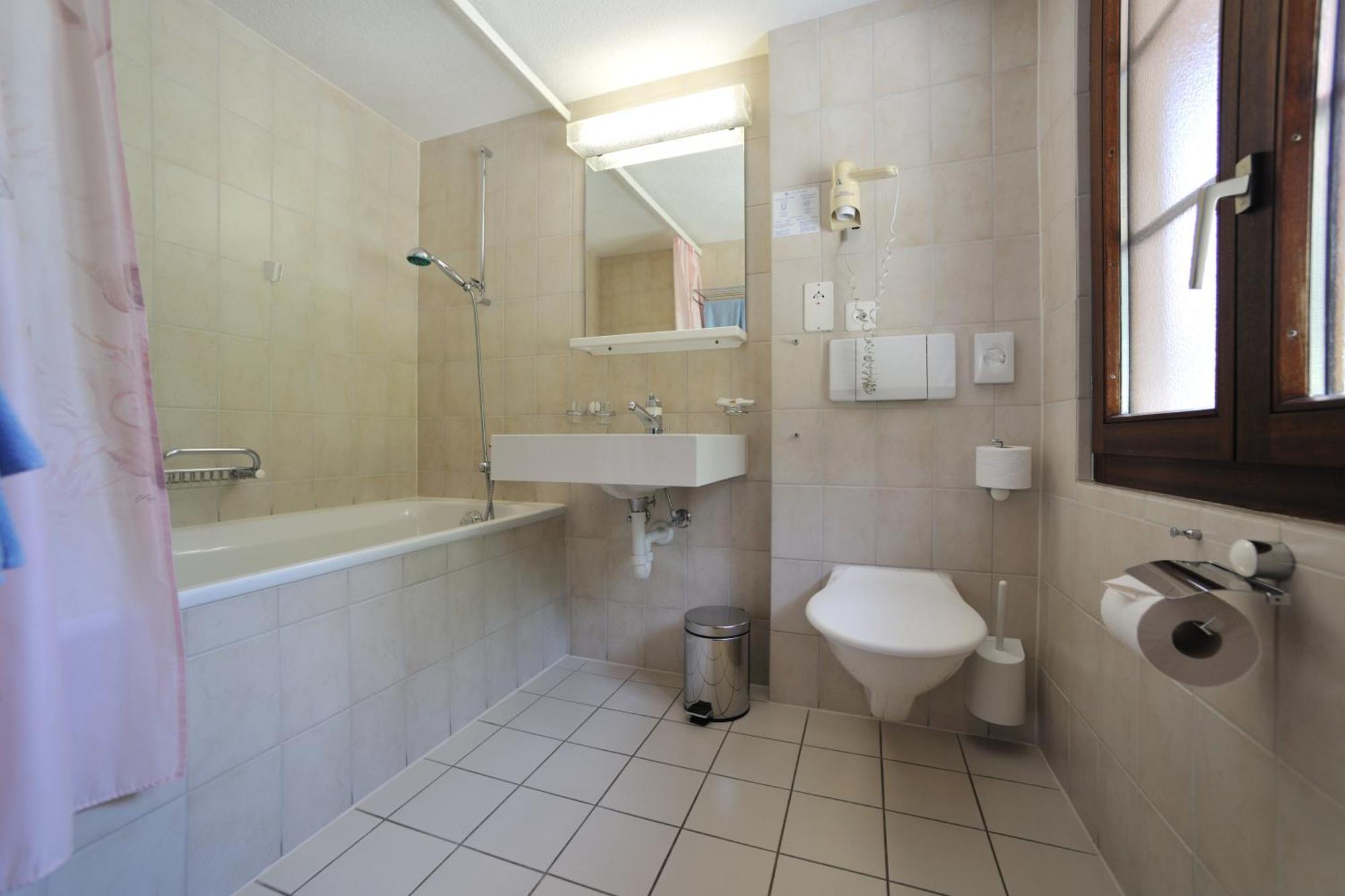 Hotel The Larix Ski-In Ski-Out Saas-Fee Bilik gambar