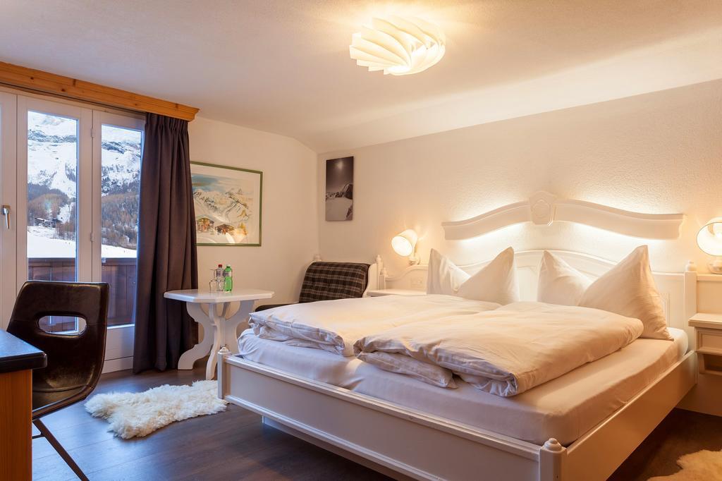 Hotel The Larix Ski-In Ski-Out Saas-Fee Luaran gambar